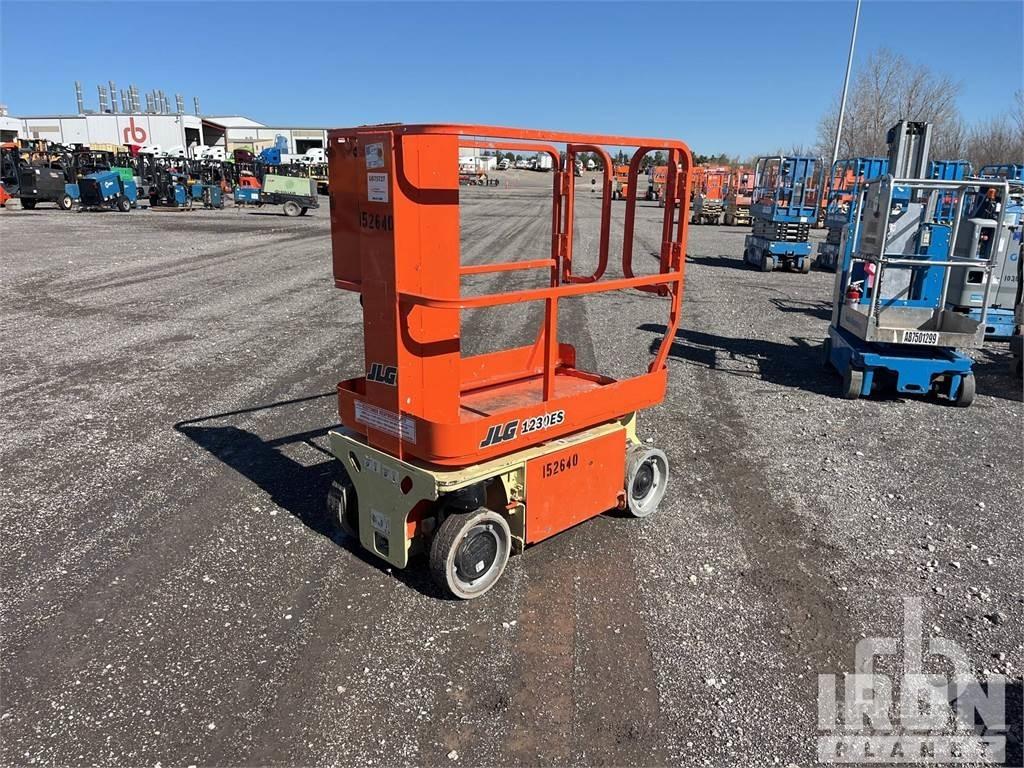 JLG 1230ES Knikarmhoogwerkers