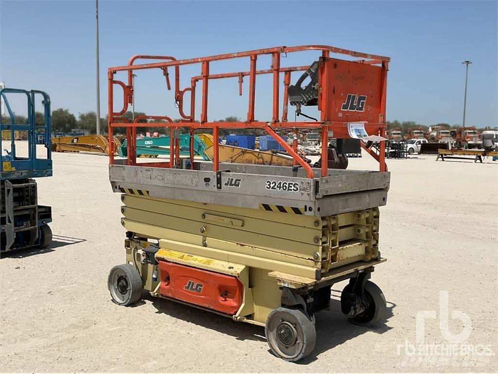 JLG 3246ES Schaarhoogwerkers