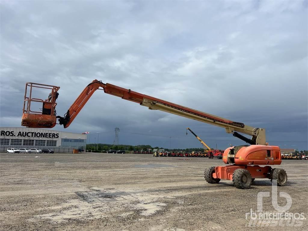 JLG 860SJ Knikarmhoogwerkers