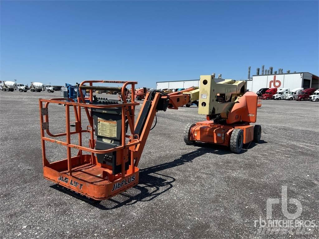 JLG E400AJPN Knikarmhoogwerkers