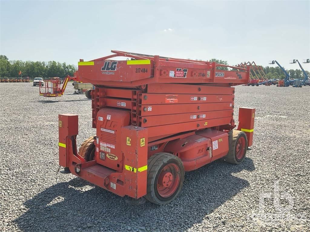 JLG M4069LE Schaarhoogwerkers