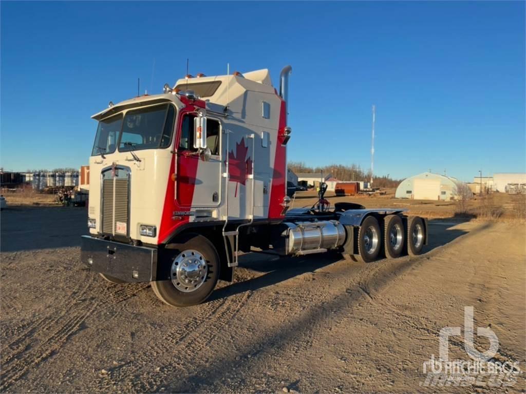 Kenworth K100 Trekkers