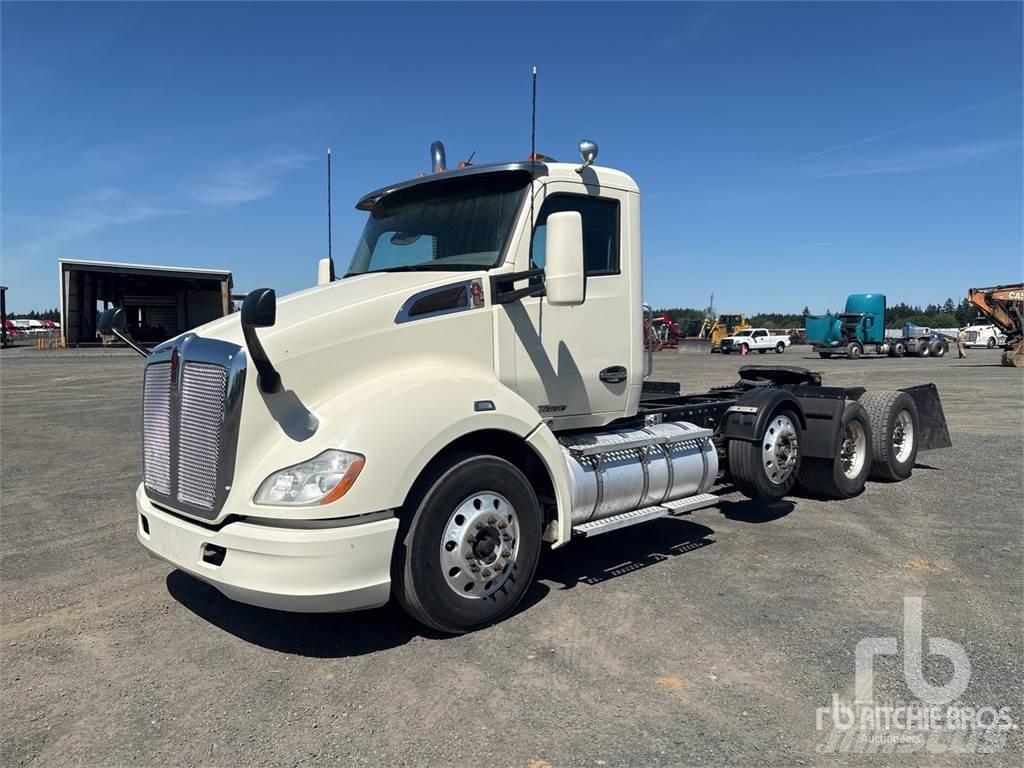 Kenworth T-680 Trekkers