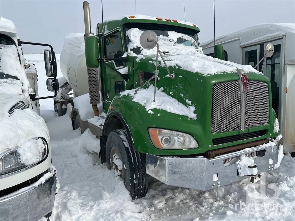 Kenworth T440 Betonmixers en pompen