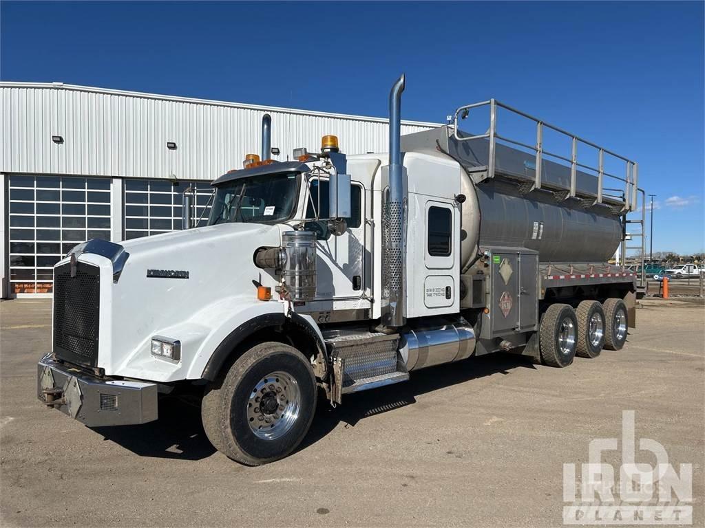 Kenworth T800 Tankwagen
