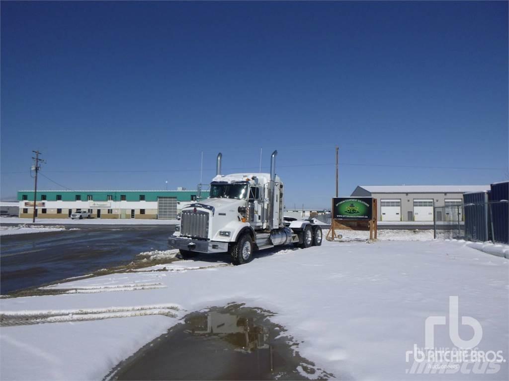Kenworth T800 Trekkers