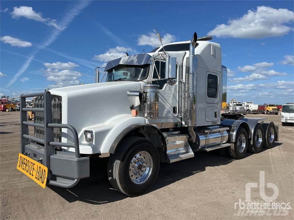 Kenworth T800 Trekkers
