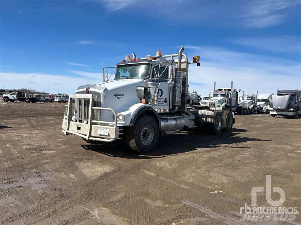 Kenworth T800 Trekkers
