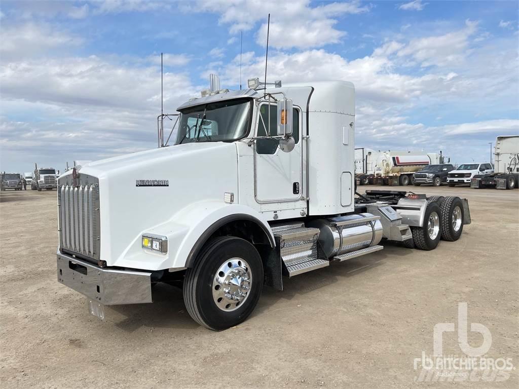 Kenworth T800 Trekkers