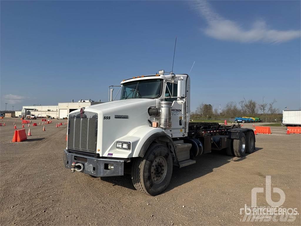 Kenworth T800 Containertrucks met kabelsysteem