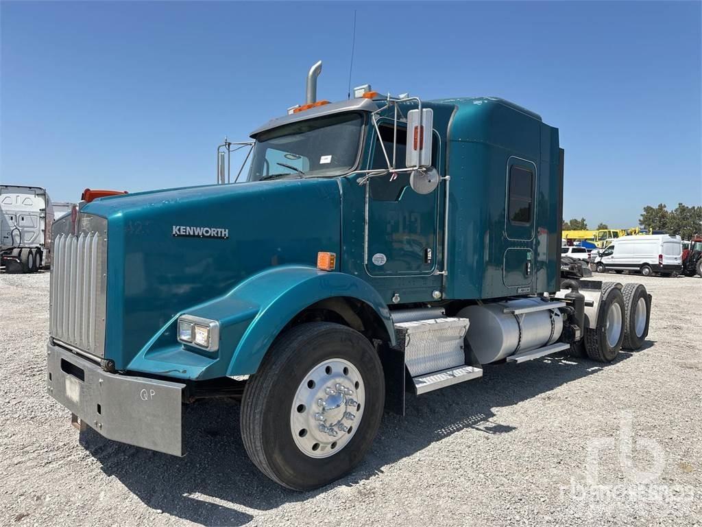 Kenworth T800 Trekkers