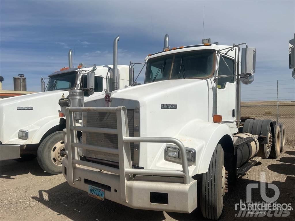 Kenworth T800 Trekkers
