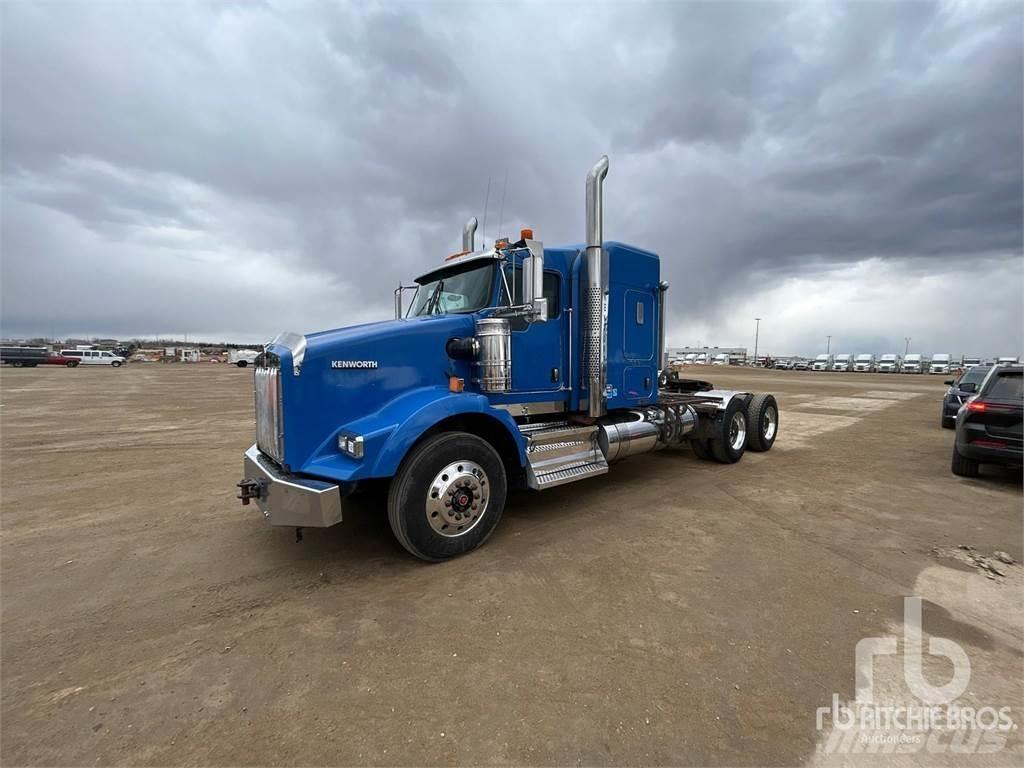 Kenworth T800 Trekkers