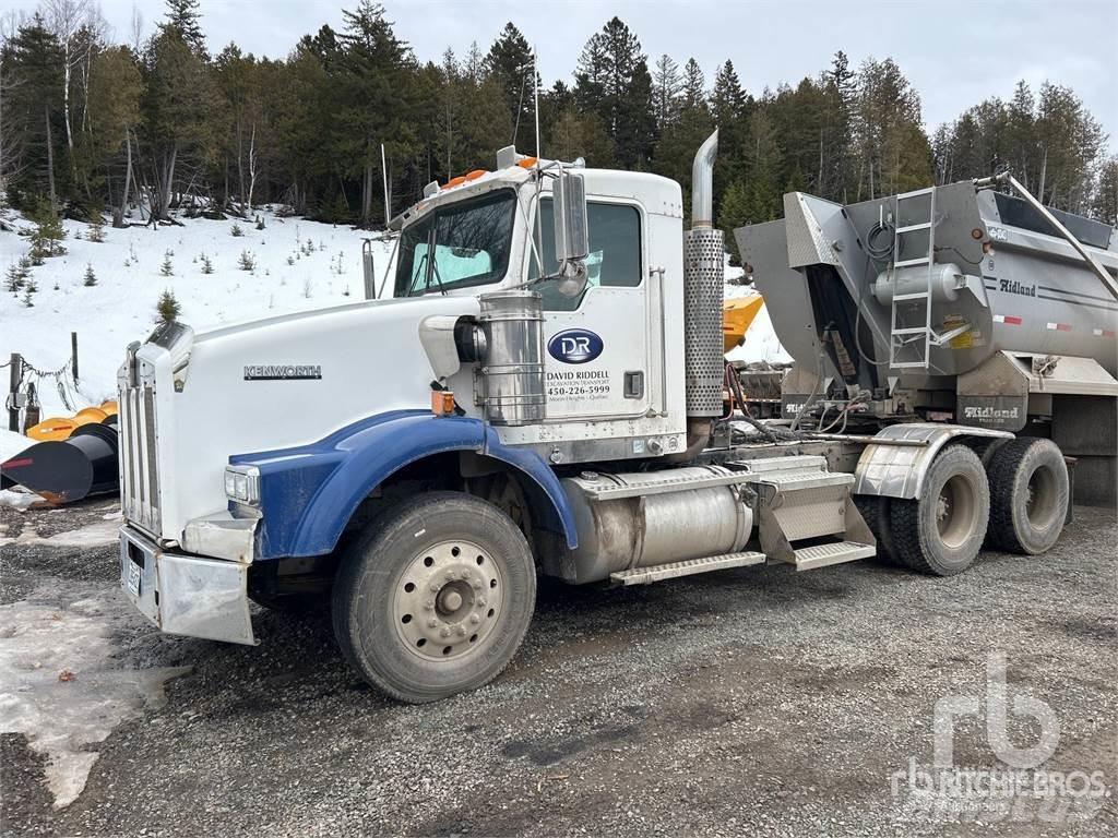 Kenworth T800 Trekkers