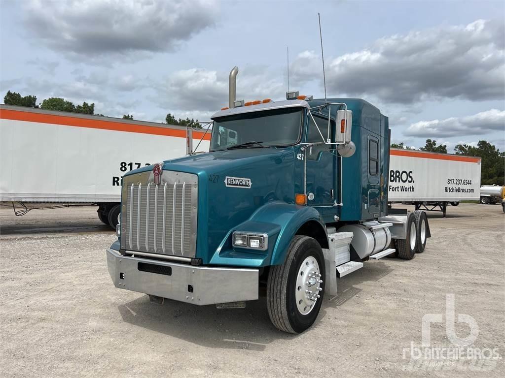 Kenworth T800 Trekkers
