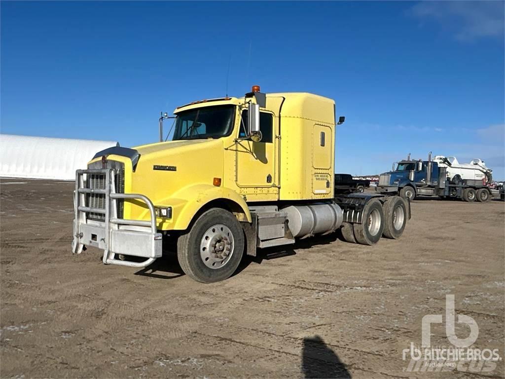 Kenworth T800B Trekkers