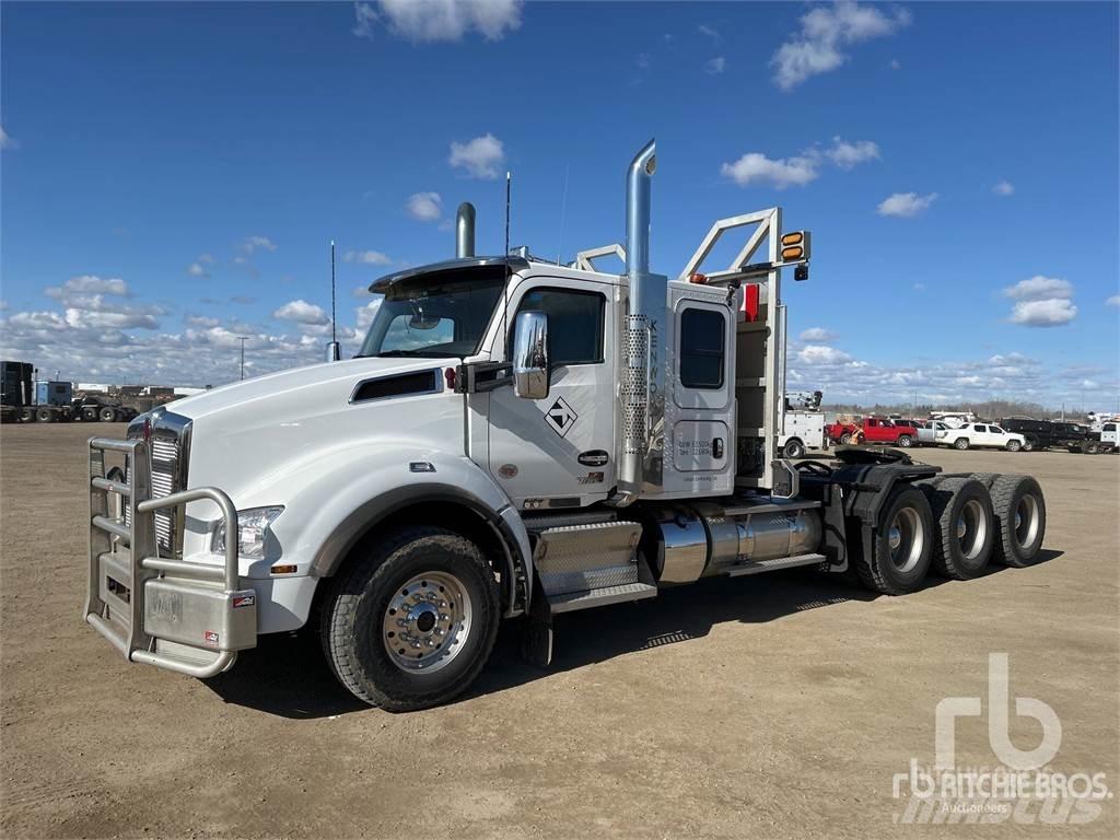 Kenworth T880 Trekkers
