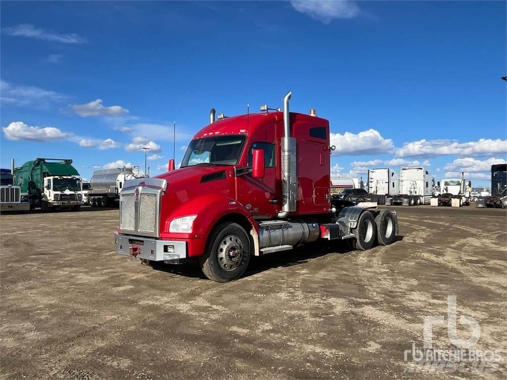 Kenworth T880 Trekkers