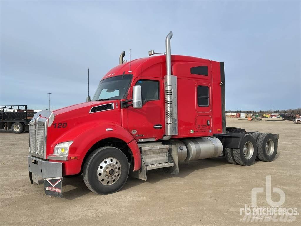 Kenworth T880 Trekkers