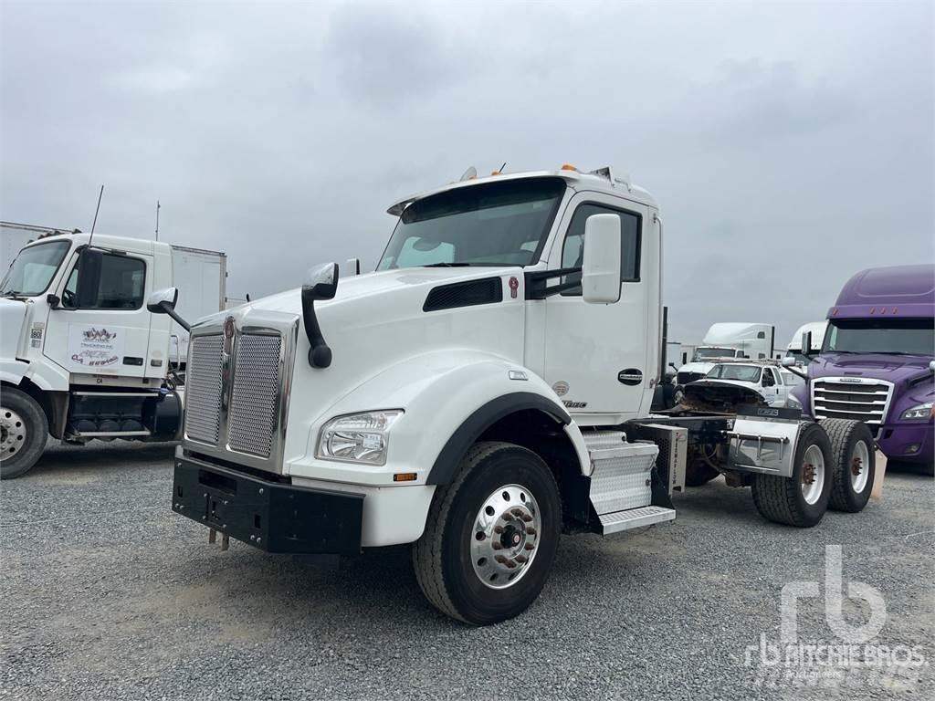 Kenworth T880 Trekkers
