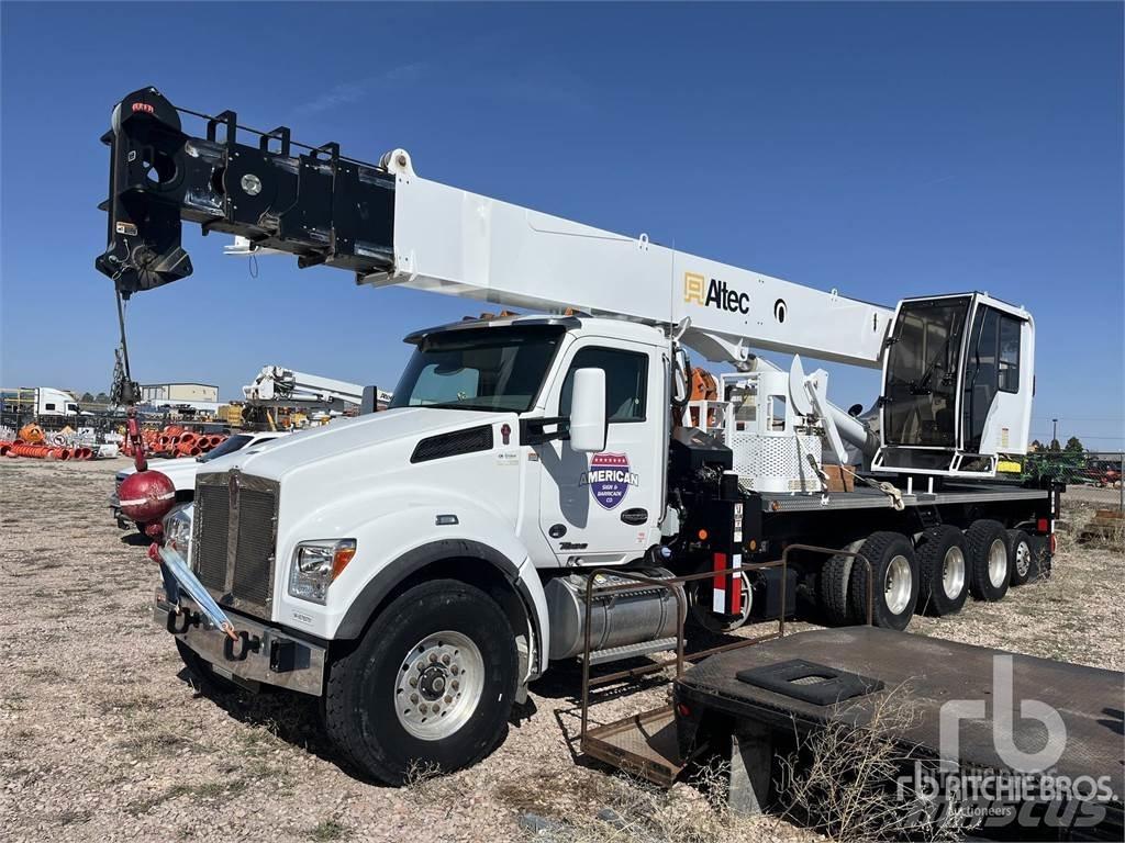 Kenworth T880 Vlakke laadvloer met kraan