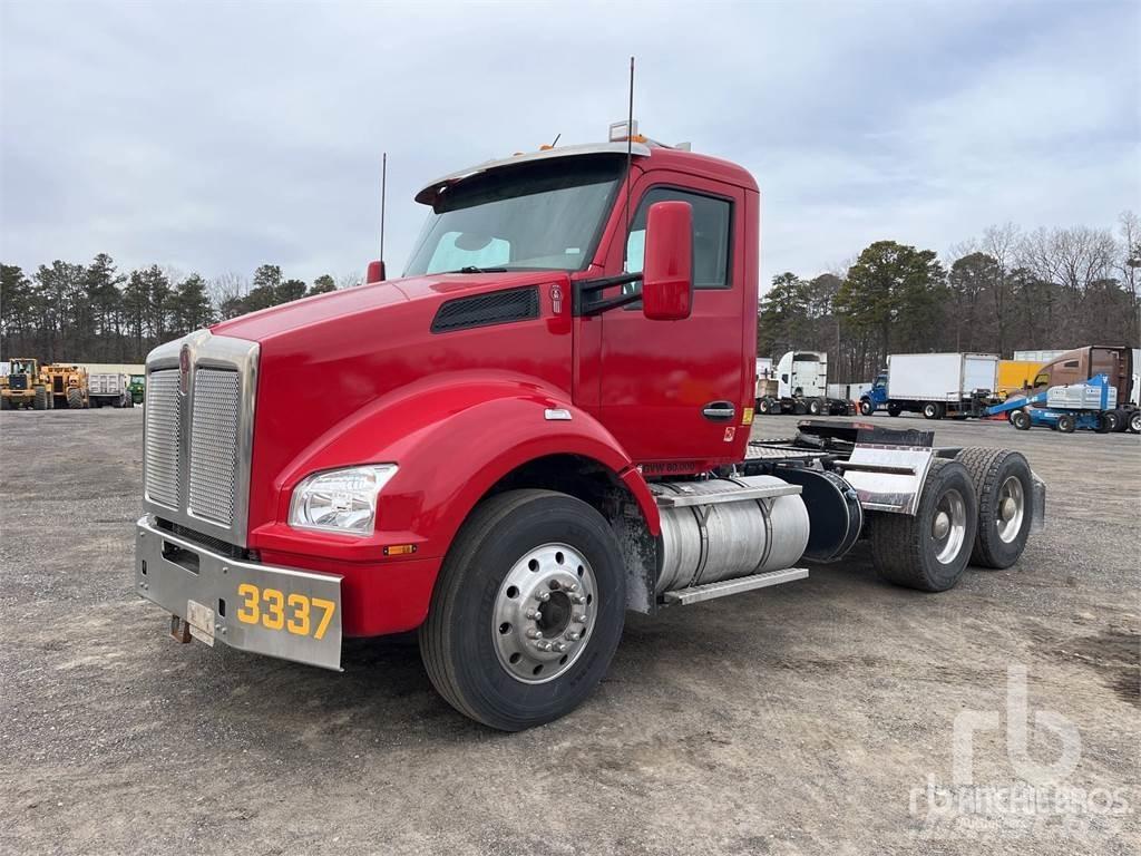 Kenworth T880 Trekkers