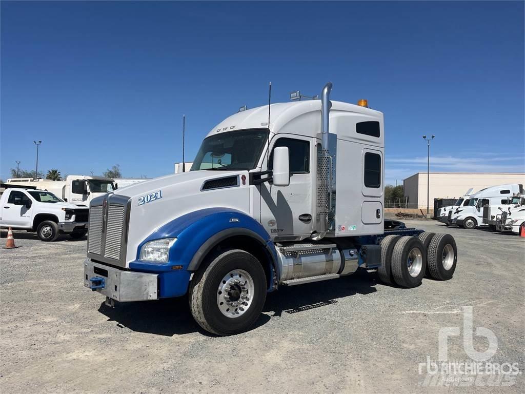 Kenworth T880 Trekkers