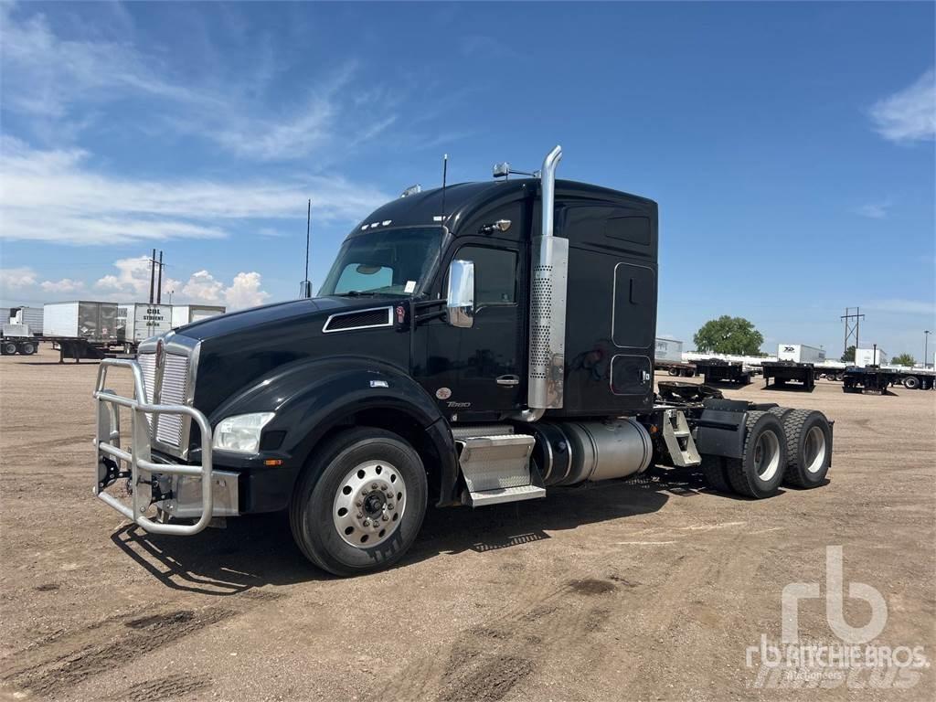 Kenworth T880 Trekkers