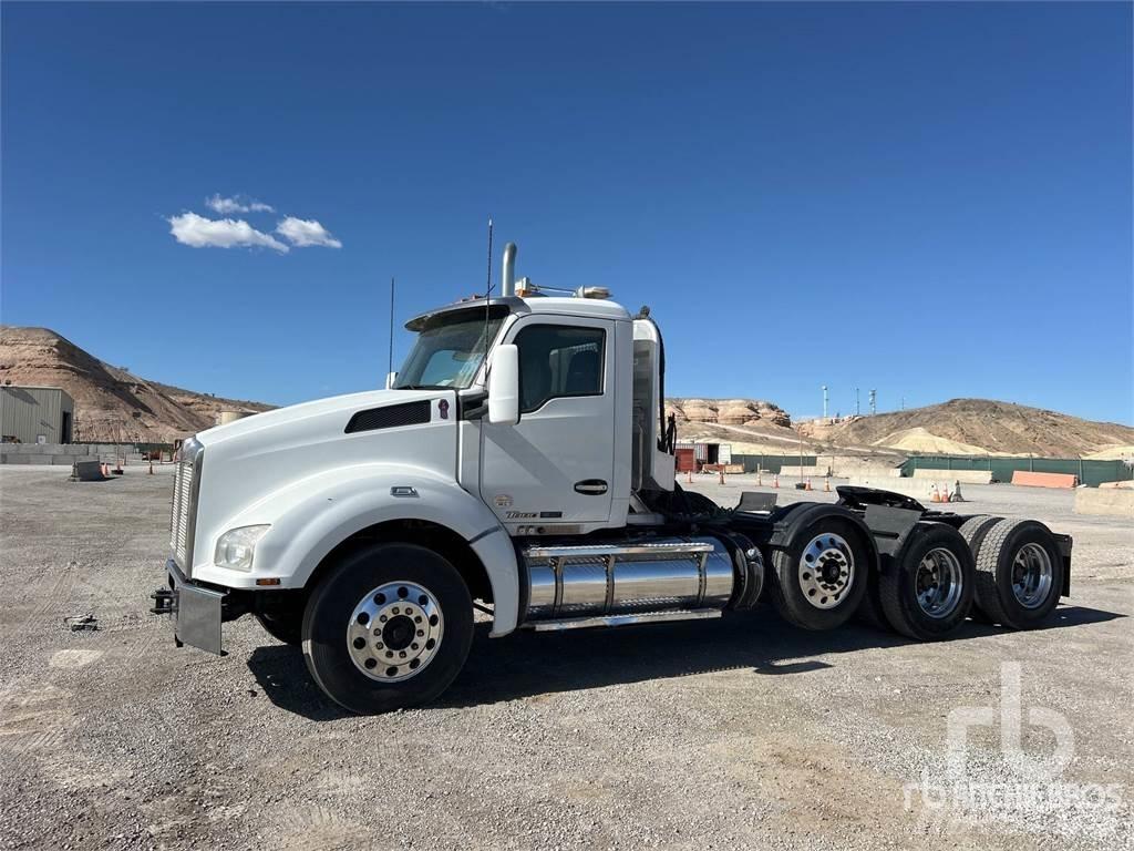 Kenworth T880 Trekkers