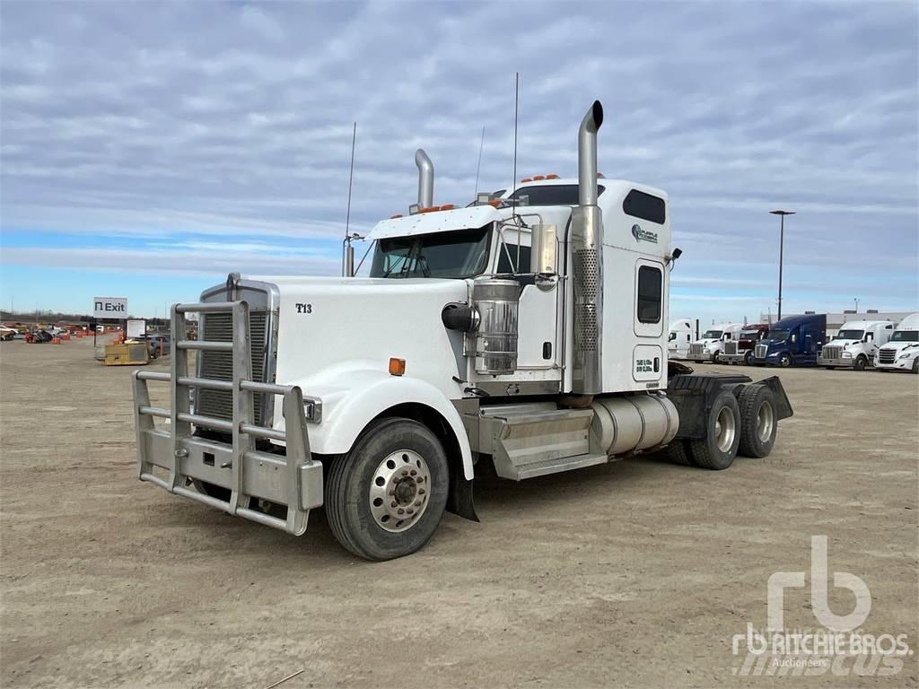 Kenworth W900 Trekkers