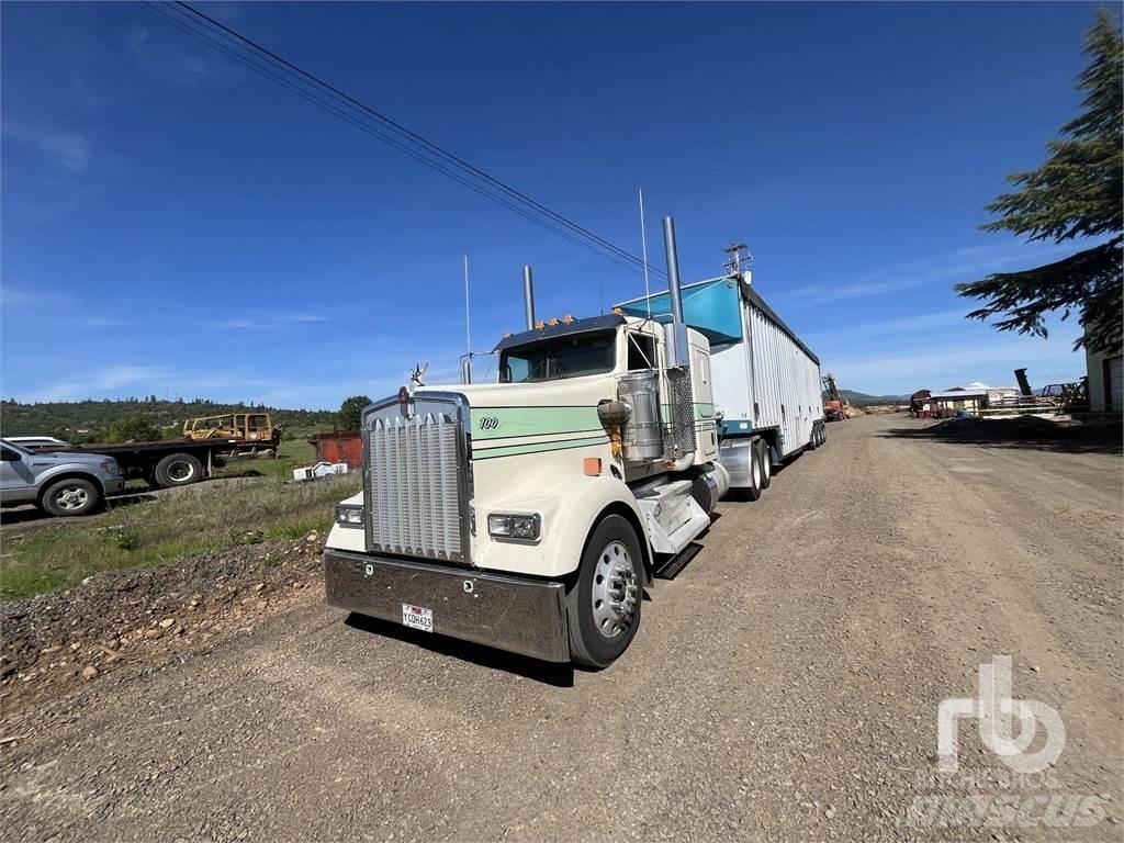Kenworth W900 Trekkers