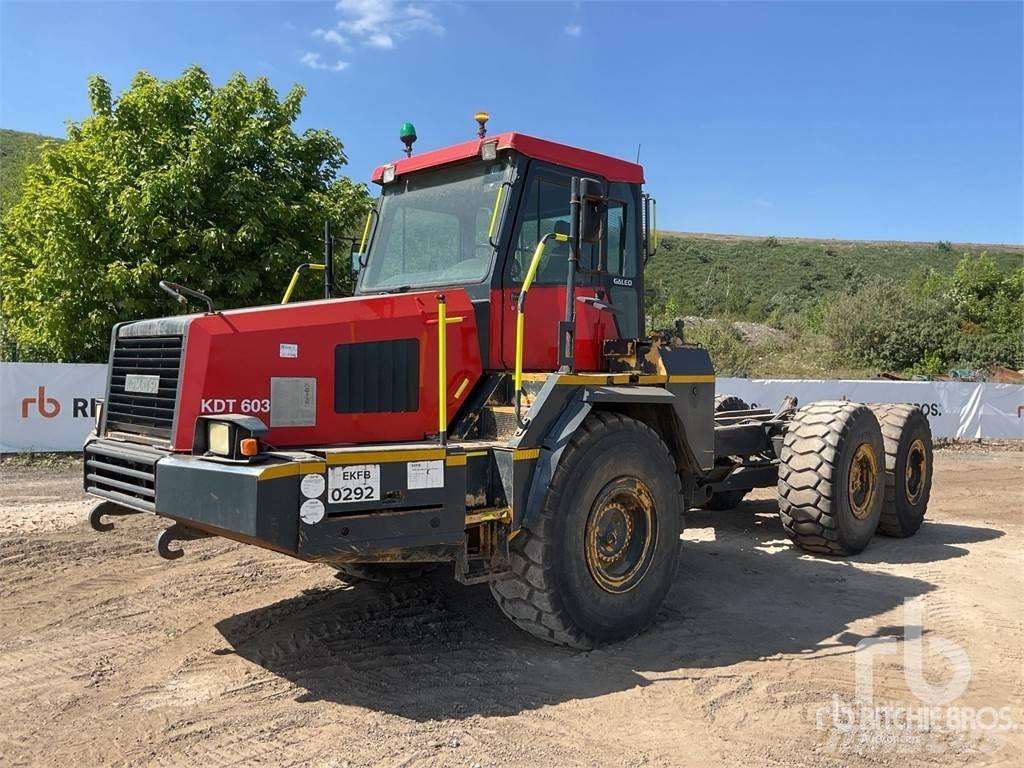 Komatsu HM300-1 Knik dumptrucks