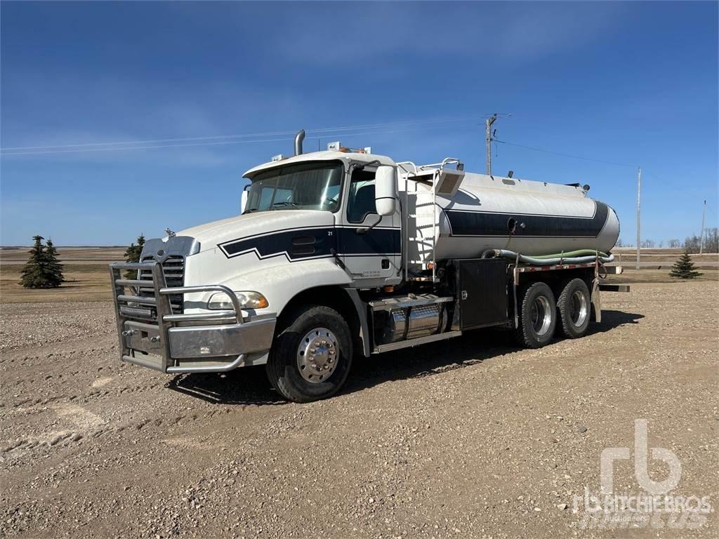 Mack CX613 Water tankwagens