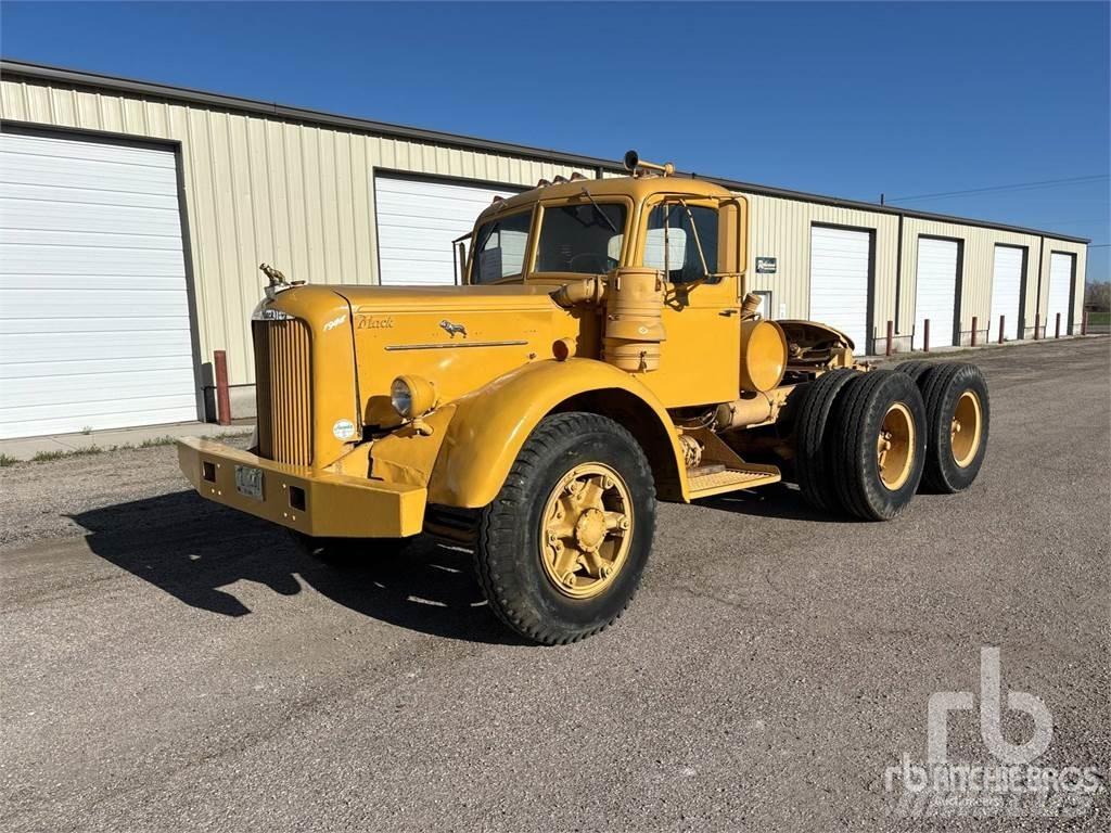 Mack LHSW Trekkers