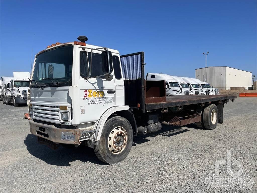 Mack MS250P Platte bakwagens