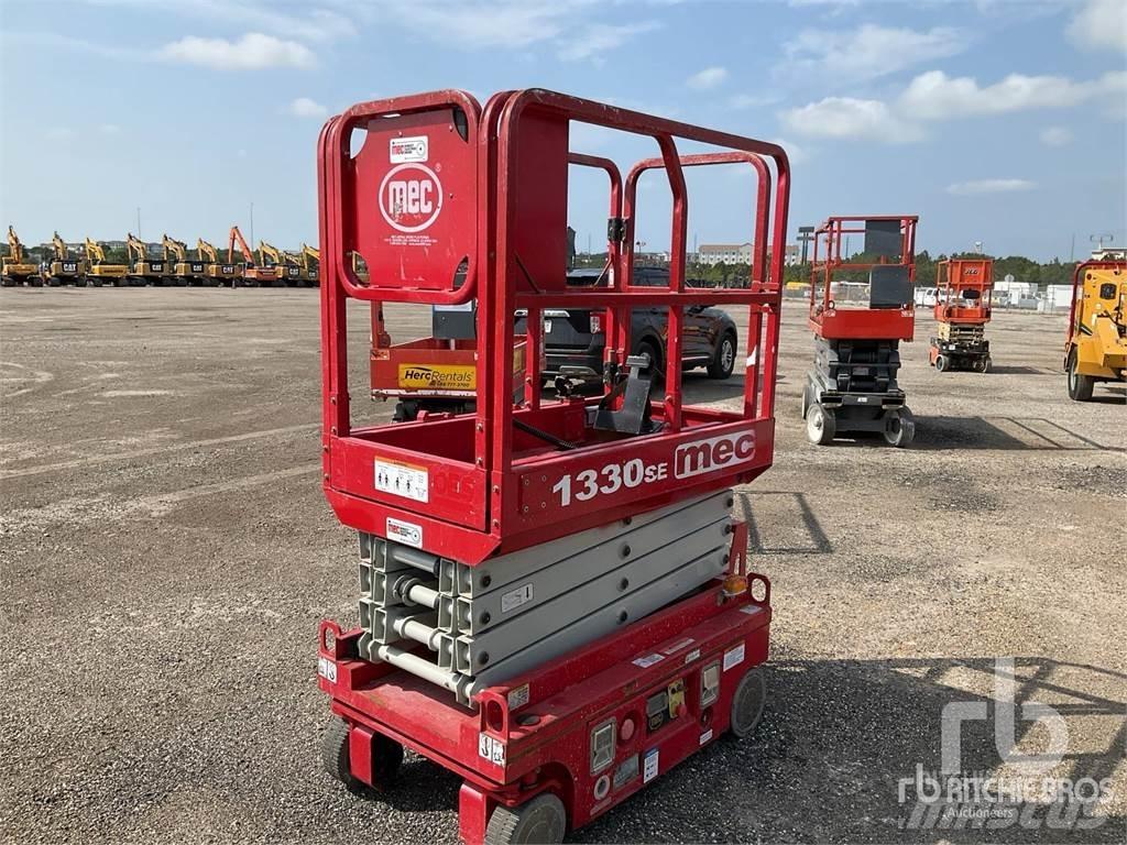 MEC 1330SE Schaarhoogwerkers