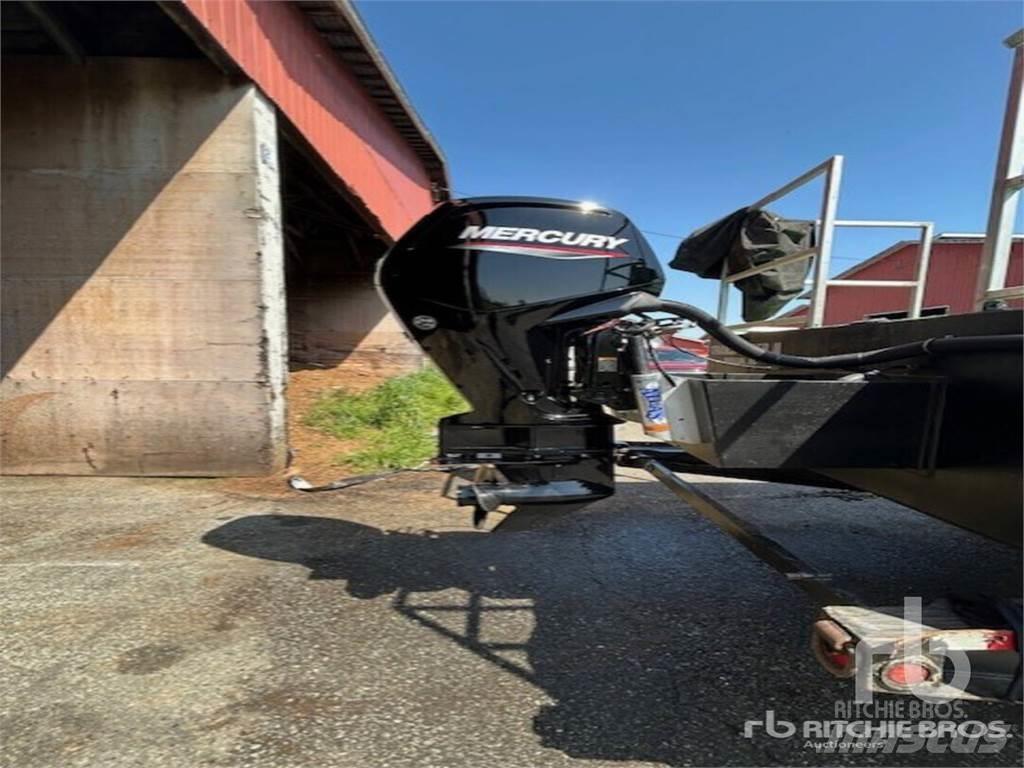Mercury 90 HP Werkboten en pontons