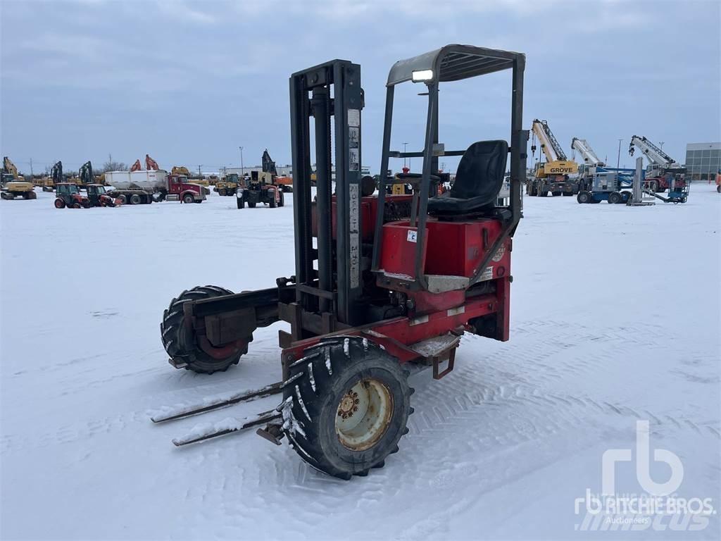 Moffett M5000 Vorkheftruck voor zwaar terrein
