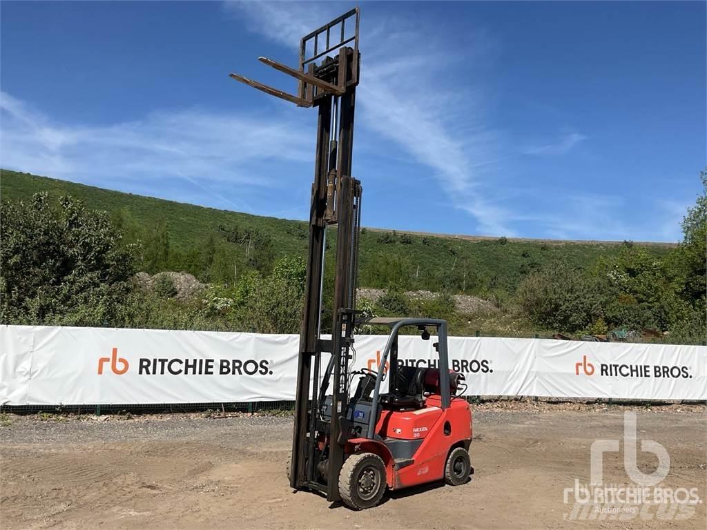 Nexen FGL30 Diesel heftrucks