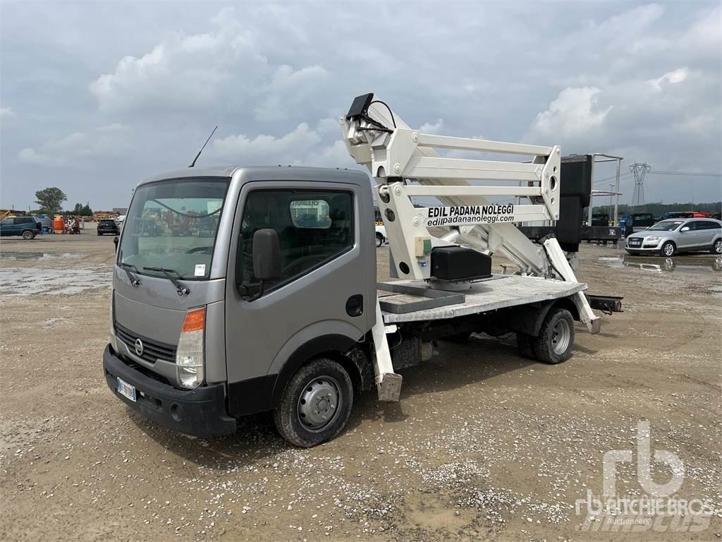 Nissan CABSTAR Aanhanger hoogwerkers