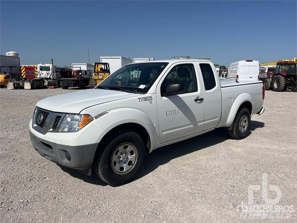 Nissan FRONTIER Bestelwagens met open laadbak