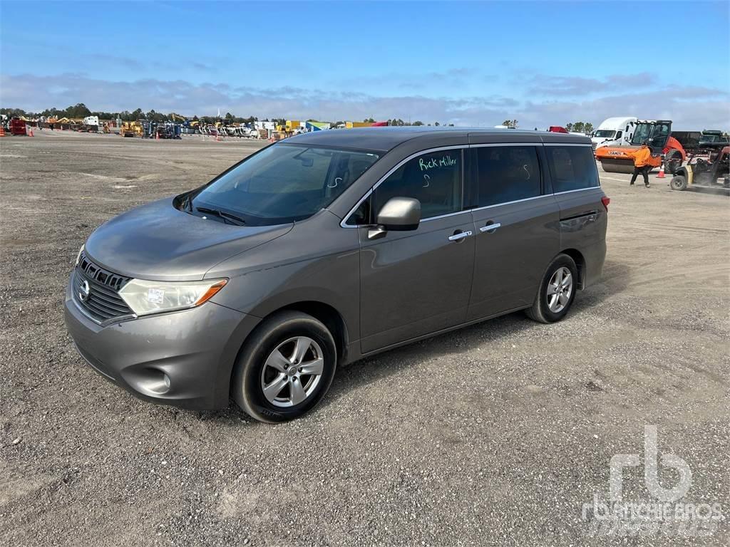 Nissan QUEST Gesloten bedrijfswagens