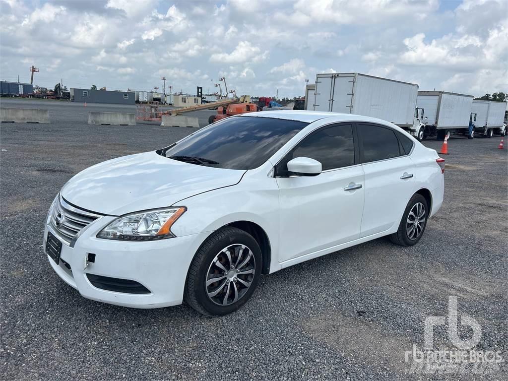 Nissan SENTRA Auto's