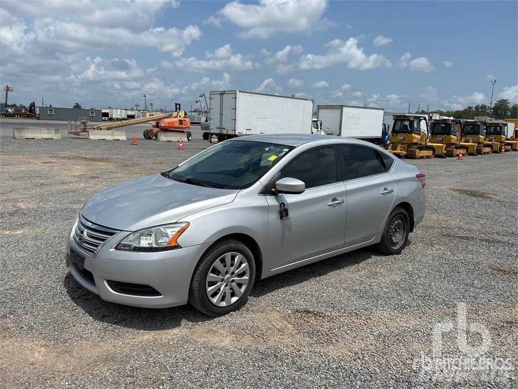 Nissan SENTRA Auto's