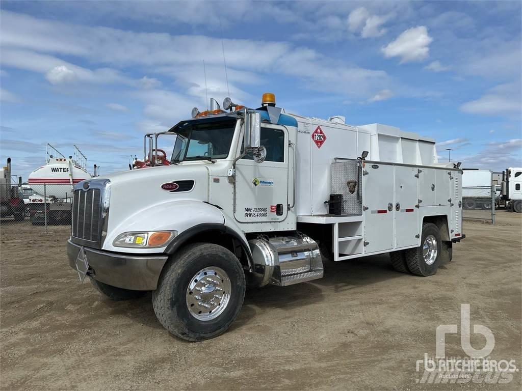 Peterbilt 335 Tankwagen