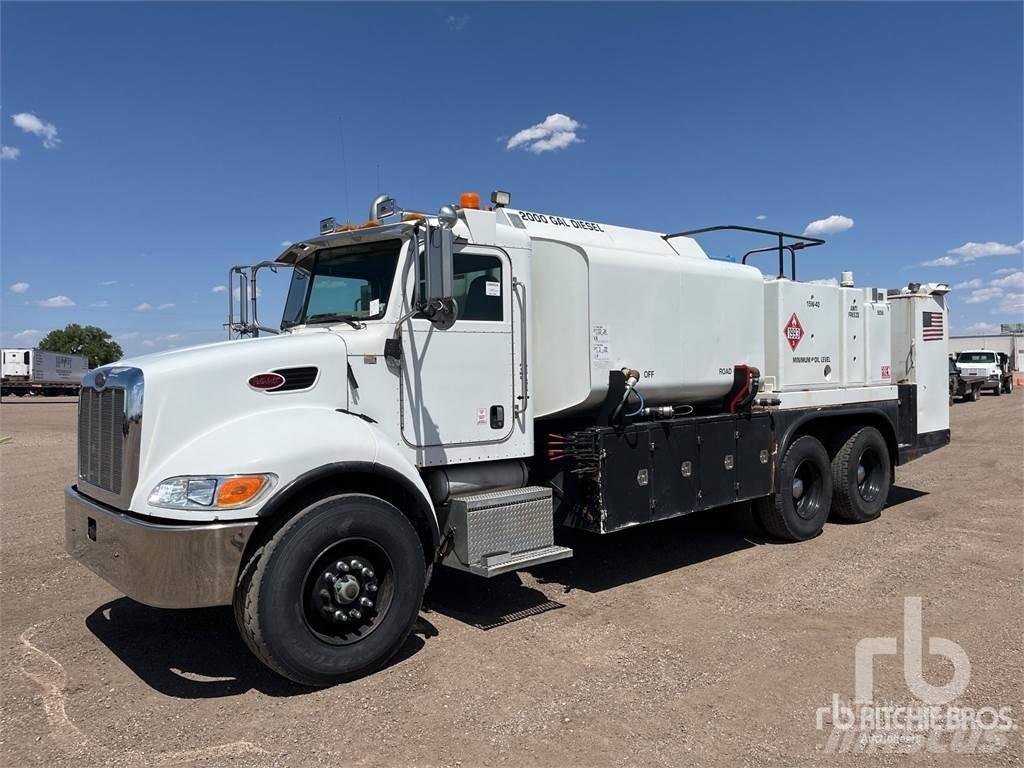 Peterbilt 335 Tankwagen