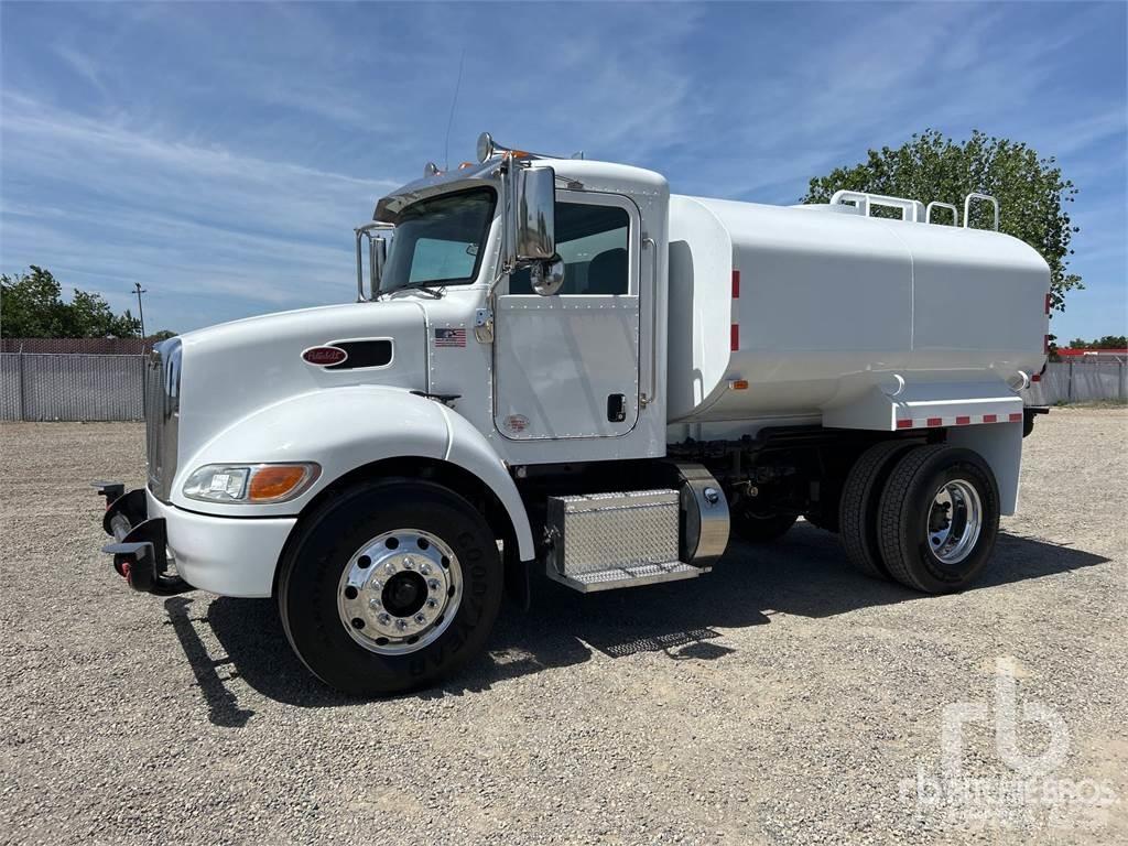 Peterbilt 337 Water tankwagens