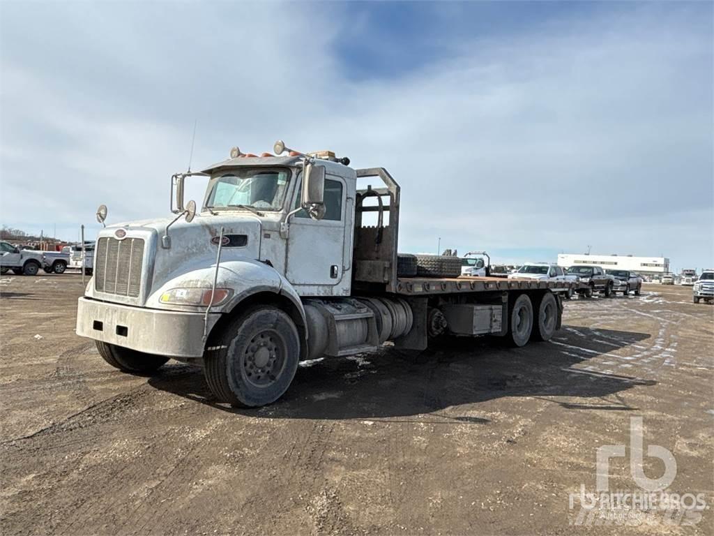 Peterbilt 348 Containertrucks met kabelsysteem