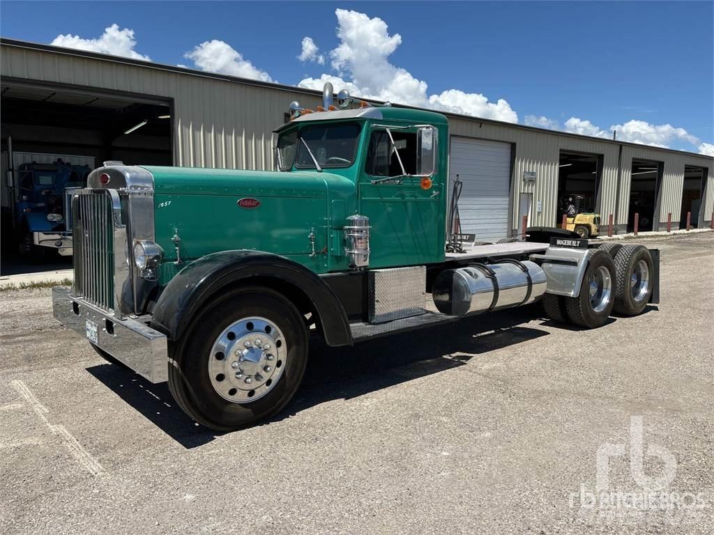 Peterbilt 350 Trekkers