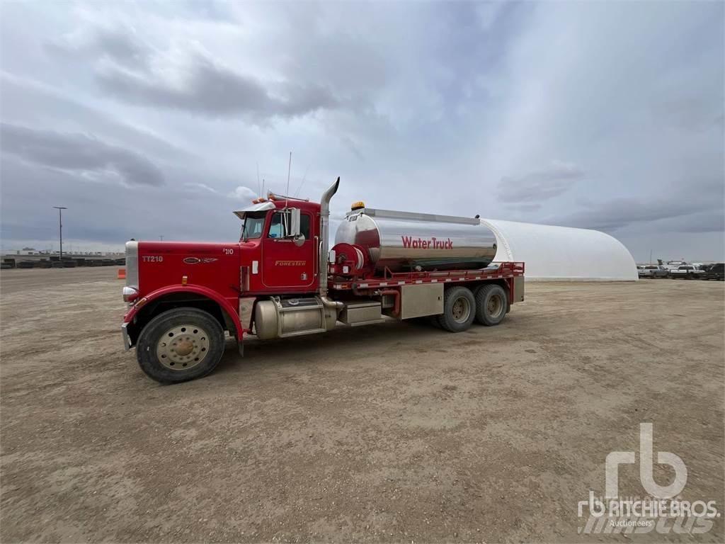 Peterbilt 359 Water tankwagens